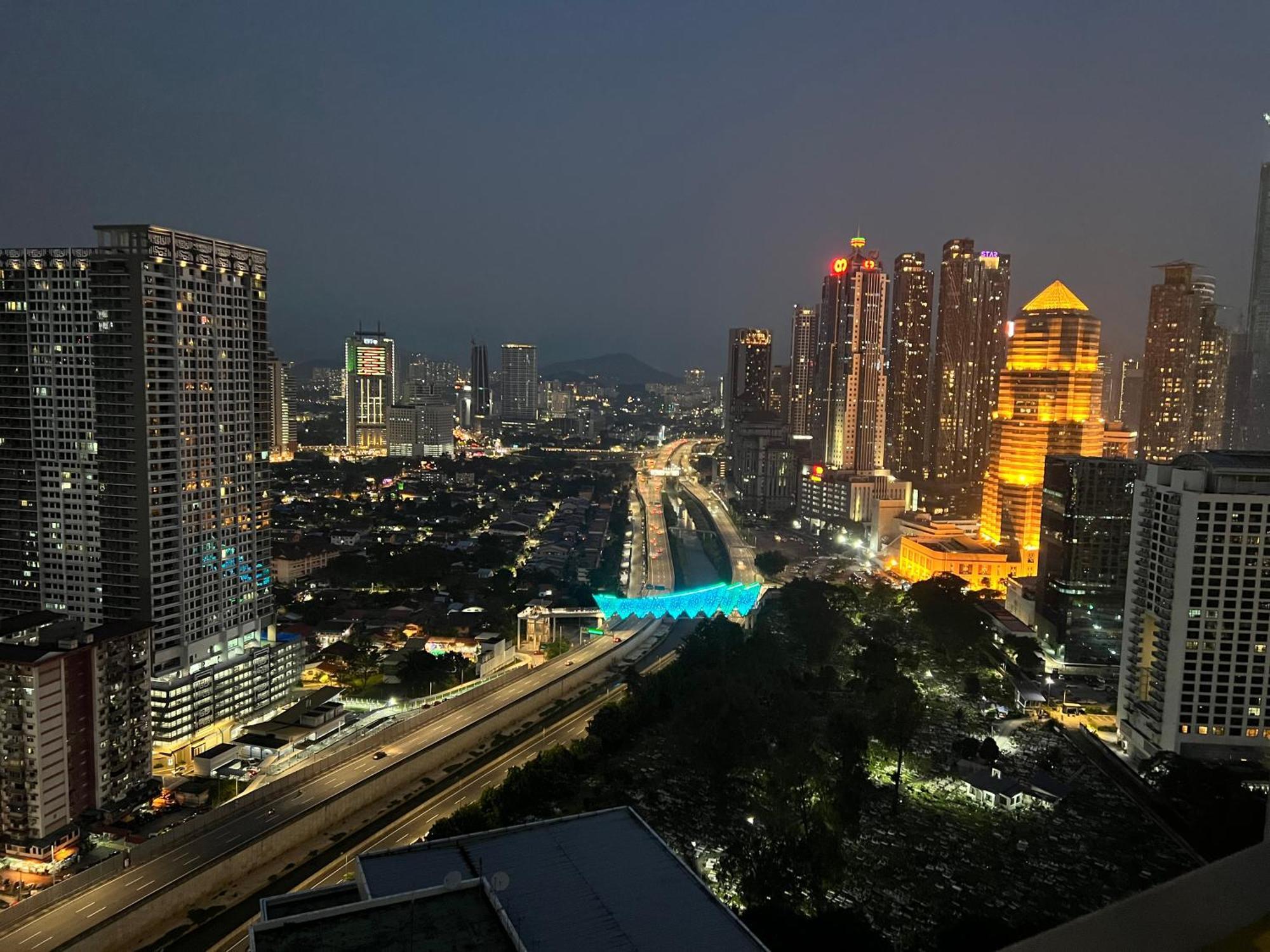Apartment Summer Near Klcc