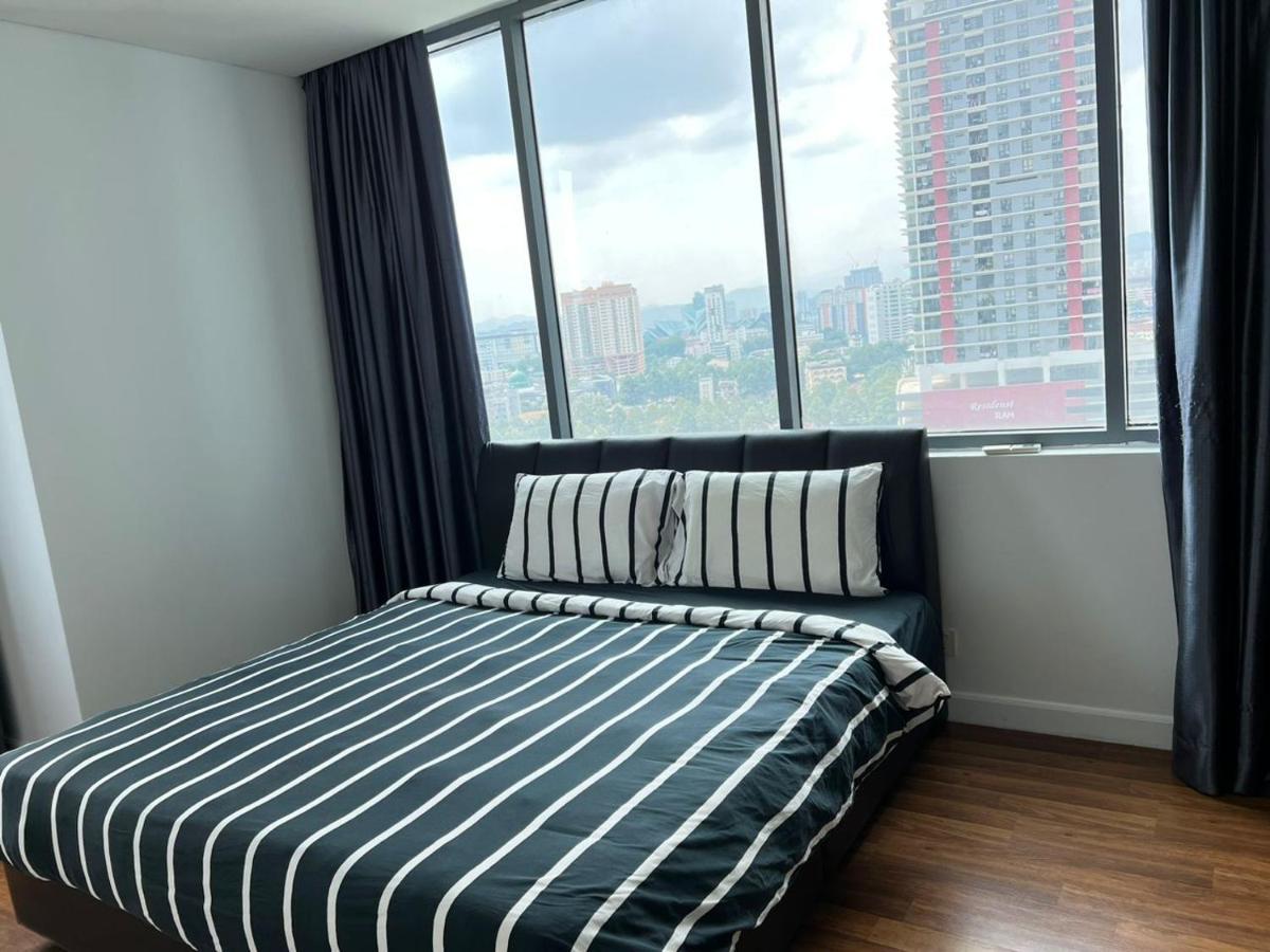 Apartment Summer Near Klcc